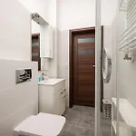 Apartment Karolkowa Comfort By Bookinghost *